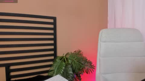 Snapshot of ariana_rosse__ chatting on 05-31-26, 06:09 Ariana online show from 05-31-26, 06:09