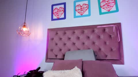 Snapshot of ariana_zc_ chatting on 01-04-25, 02:03 Susan online show from 01-04-25, 02:03