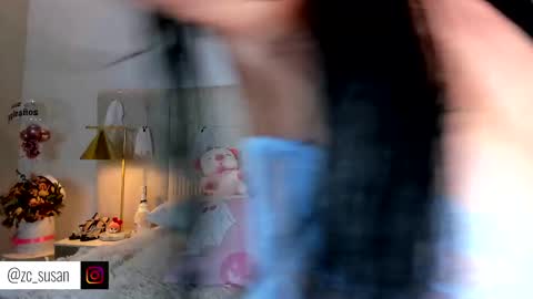 Snapshot of ariana_zc_ chatting on 10-14-25, 08:42 Susan online show from 10-14-25, 08:42