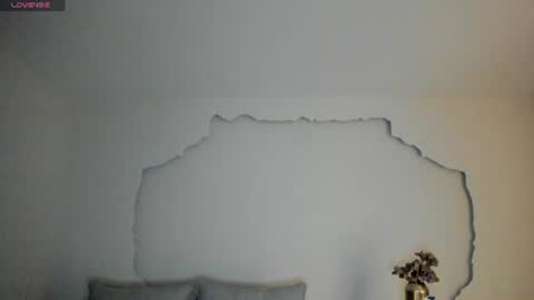 Ariana Dumont online show from 06-18-26, 11:25