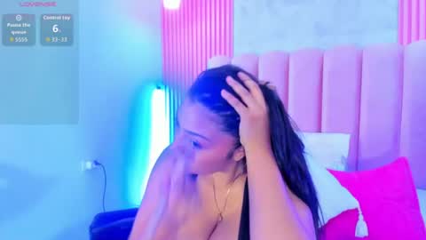 ArianaRougee online show from 07-15-26, 04:29