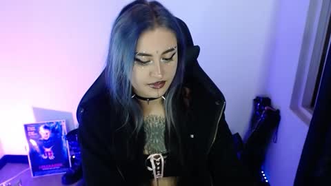 help me 100 hands up my OF is Free  online show from 03-24-26, 10:37