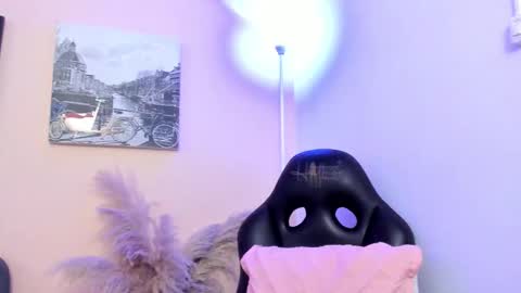 Arianavyx online show from 02-18-26, 08:05