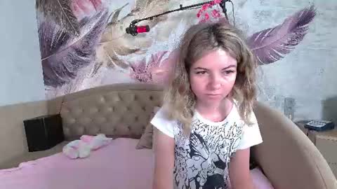 arianna_flower online show from 06-26-26, 11:53