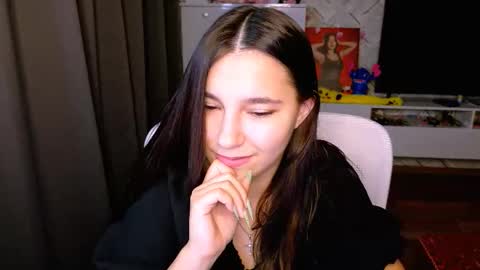 Snapshot of arianna_grend chatting on 10-20-25, 12:27 Arianna online show from 10-20-25, 12:27