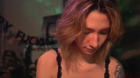 Olivka online show from 11-07-25, 06:13