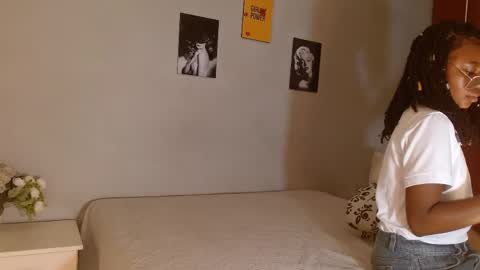 arianna rossi online show from 04-27-26, 12:47