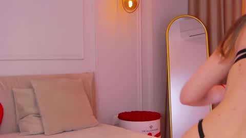 AriannaBae online show from 04-16-26, 05:19