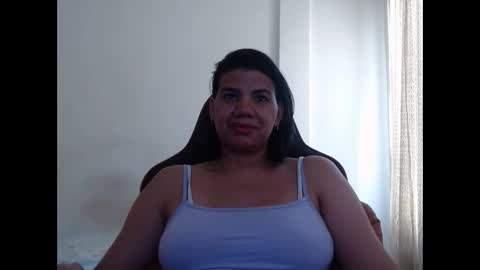 Snapshot of ariannaloovel chatting on 12-04-24, 03:43 ariannaloovel online show from 12-04-24, 03:43