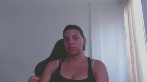Snapshot of ariannaloovel chatting on 12-05-24, 09:17 ariannaloovel online show from 12-05-24, 09:17