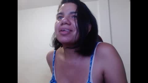 Snapshot of ariannaloovel chatting on 12-21-24, 12:20 ariannaloovel online show from 12-21-24, 12:20
