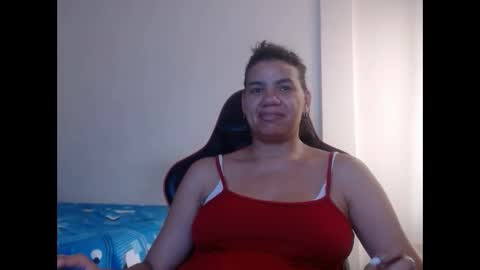 Snapshot of ariannaloovel chatting on 02-07-25, 09:04 ariannaloovel online show from 02-07-25, 09:04