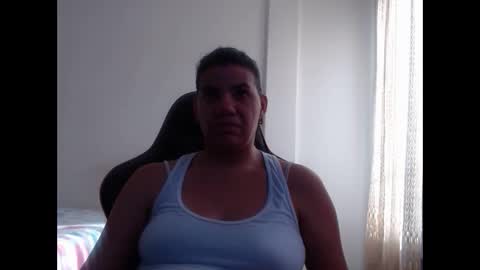 Snapshot of ariannaloovel chatting on 02-25-25, 09:13 ariannaloovel online show from 02-25-25, 09:13