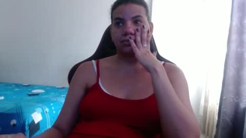 Snapshot of ariannaloovel chatting on 09-15-25, 04:51 ariannaloovel online show from 09-15-25, 04:51