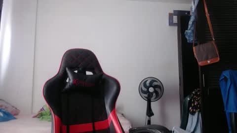 ariannaloovel online show from 06-03-26, 05:51