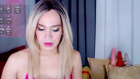 Snapshot of arianne_xoxo777 chatting on 11-13-25, 12:42 ARIANNE CUMS online show from 11-13-25, 12:42