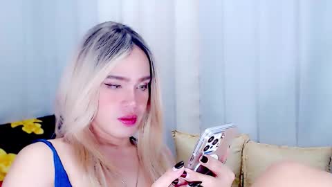Snapshot of arianne_xoxo777 chatting on 03-13-26, 08:54 ARIANNE CUMS online show from 03-13-26, 08:54