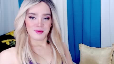 Snapshot of arianne_xoxo777 chatting on 03-21-26, 08:41 ARIANNE CUMS online show from 03-21-26, 08:41