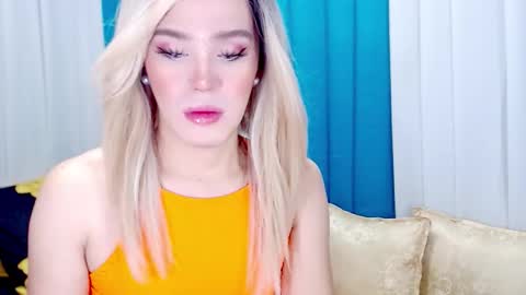 Snapshot of arianne_xoxo777 chatting on 03-22-26, 07:23 ARIANNE CUMS online show from 03-22-26, 07:23