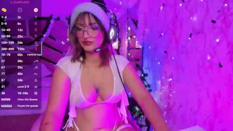 Aria online show from 12-17-25, 12:44