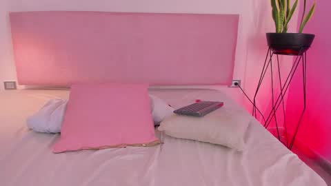 Aria online show from 02-03-26, 02:53