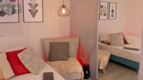 Aria online show from 04-23-26, 03:19