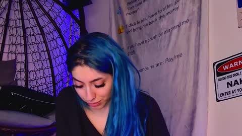 Aria online show from 02-13-26, 07:32