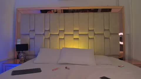 Welcome to Ari room online show from 07-05-26, 07:43