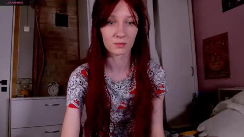 Snapshot of aribluush chatting on 11-23-25, 12:32 aribluush online show from 11-23-25, 12:32