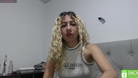 Ari Bunnie  online show from 05-26-26, 08:32