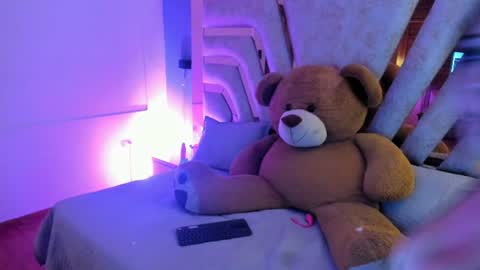 Snapshot of aridreamon chatting on 08-01-26, 04:12 aridreamon online show from 08-01-26, 04:12