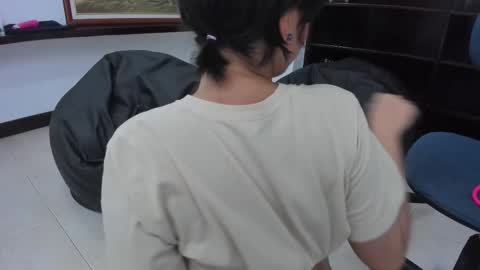 Ariel Pink Diamond online show from 02-10-25, 08:31