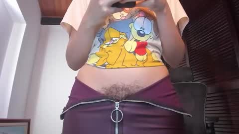 Ariel Pink Diamond online show from 10-10-25, 07:13