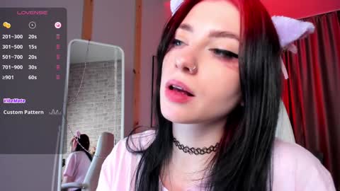 Snapshot of arielabradberry chatting on 12-21-24, 05:51 Ariel online show from 12-21-24, 05:51