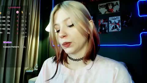 Snapshot of arielabradberry chatting on 02-03-26, 02:22 Ariel online show from 02-03-26, 02:22