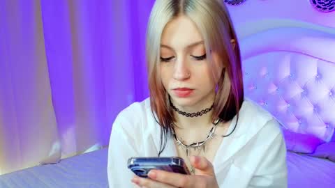 Snapshot of arielabradberry chatting on 02-08-26, 02:53 Ariel online show from 02-08-26, 02:53