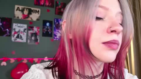 Snapshot of arielabradberry chatting on 02-19-26, 02:24 Ariel online show from 02-19-26, 02:24