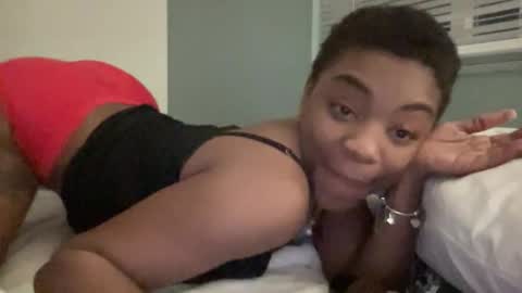 Snapshot of arielbliss69 chatting on 03-26-26, 03:01 arielbliss69 online show from 03-26-26, 03:01
