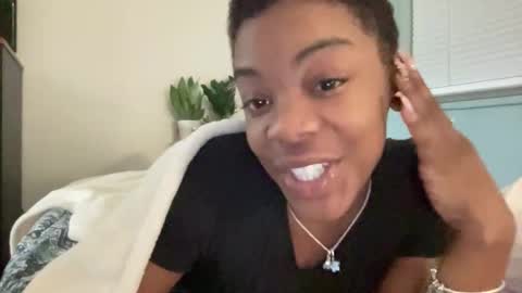 Snapshot of arielbliss69 chatting on 03-27-26, 01:11 arielbliss69 online show from 03-27-26, 01:11