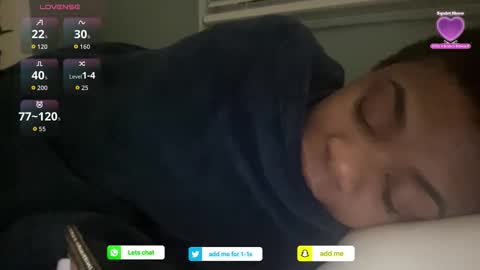 Snapshot of arielbliss69 chatting on 04-10-26, 01:44 arielbliss69 online show from 04-10-26, 01:44