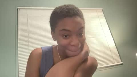 Snapshot of arielbliss69 chatting on 06-02-26, 03:30 arielbliss69 online show from 06-02-26, 03:30
