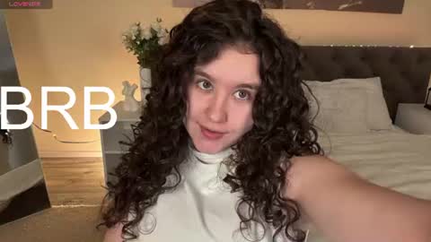 Snapshot of ariella_sol chatting on 06-22-26, 03:25 Ariella GTM3 Tue Wed Thu Fri Sat 0400 am-1030pm online show from 06-22-26, 03:25