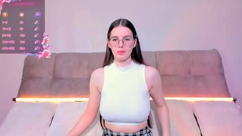 Ariella online show from 09-15-25, 04:01