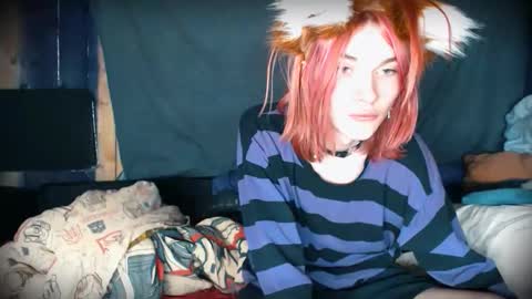 arielpinkcat online show from 12-15-25, 01:21