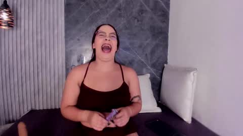 Snapshot of arielsexhot chatting on 09-20-25, 03:29 Ariel  online show from 09-20-25, 03:29