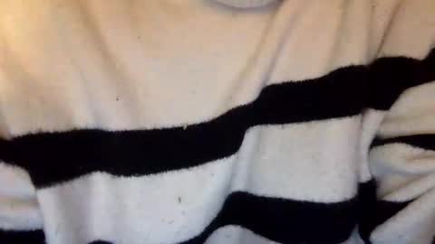 ariel  colin when hes here online show from 11-18-25, 08:24