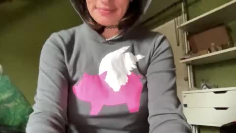 ariel  colin when hes here online show from 01-05-26, 07:28