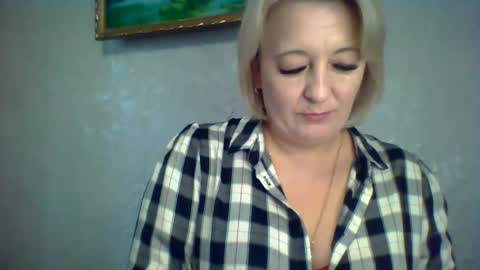 ArielXLoveresss online show from 11-24-25, 08:58