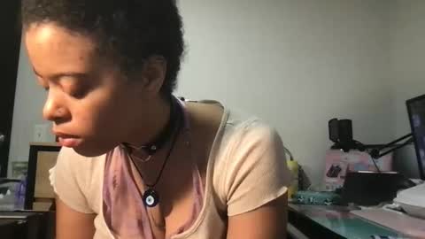 ariessisbetter online show from 03-25-26, 09:43