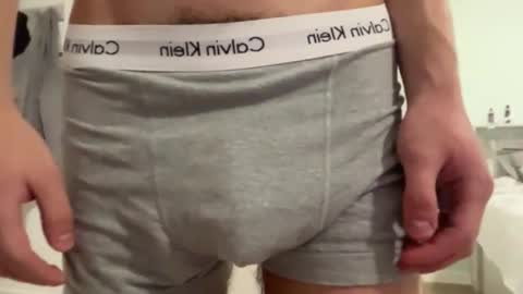 Aries Twink online show from 10-14-25, 03:35